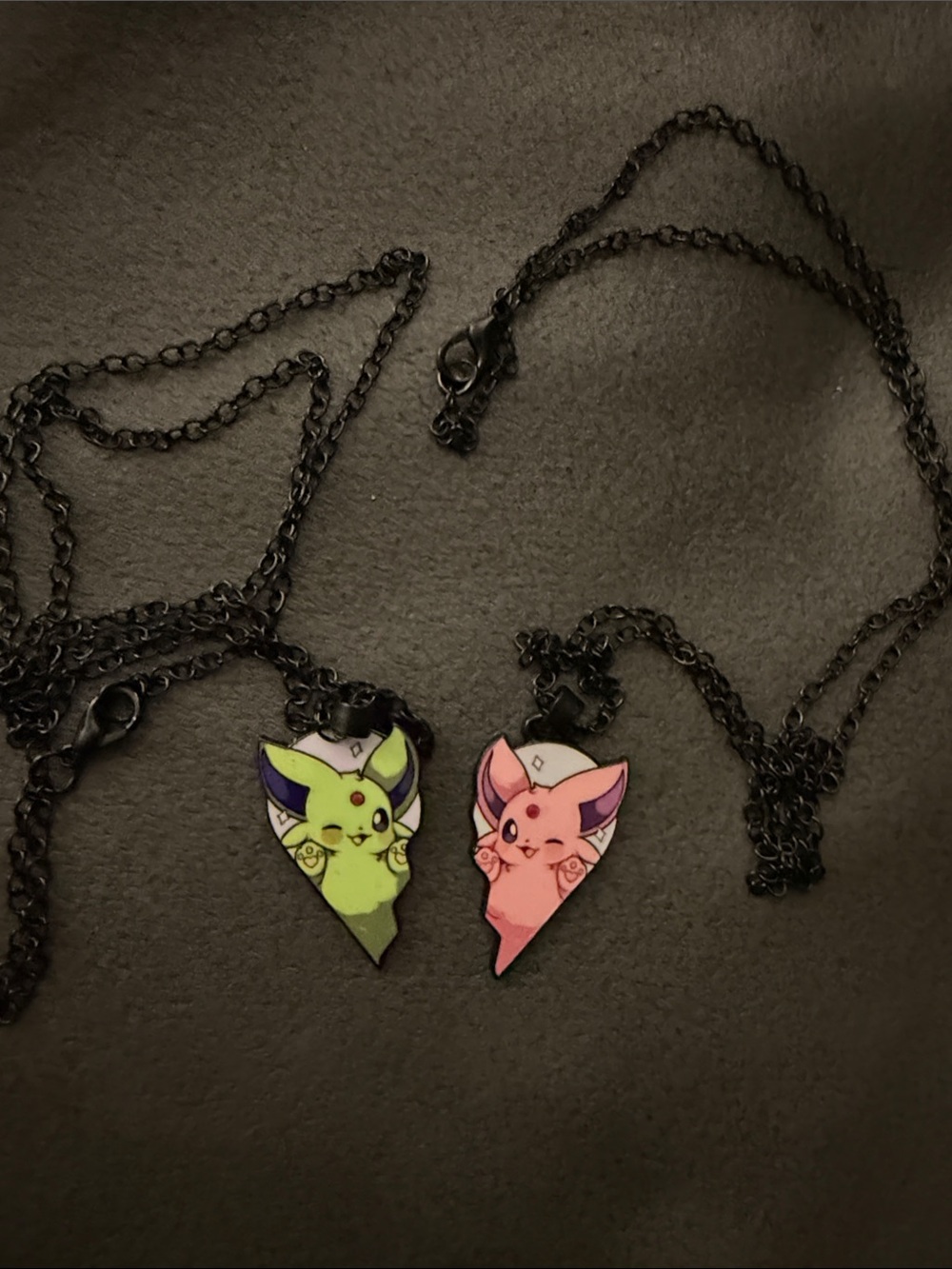 Pokemon Eveee evolution shiny metal Heart Pendant Necklaces - Women Jewelry